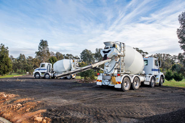 Best Custom Concrete Contractor  in Oak Grove, VA